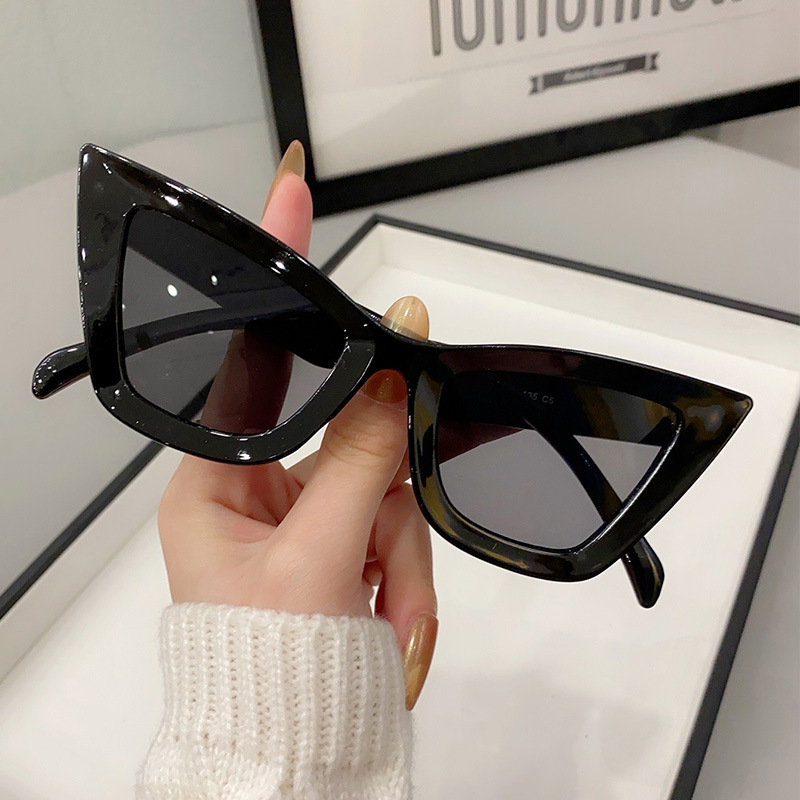 Novos Óculos de Sol Vintage de - Sunglasses Cat Eye avaliação e preço
